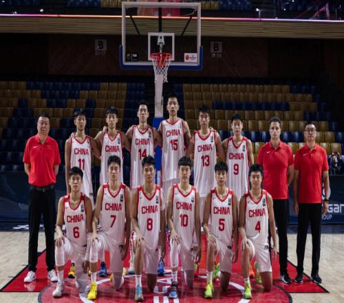 FIBA官宣中国U17男篮世界杯12人名单：四字新星张懿赵杰领衔