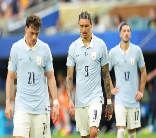 被爆冷绝非偶然！曝FIFA第16内讧皇马球星带头开炮名帅暴怒回击