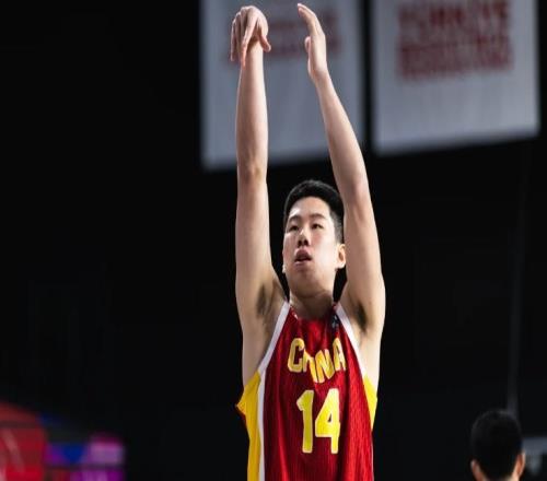 U17世界杯：中国男篮大胜喀麦隆张懿赵杰23+6张子一17+7
