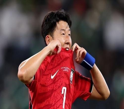 韩国确定无缘淘汰赛！重演巴西世界杯惨案，天津泰达名宿被炮轰