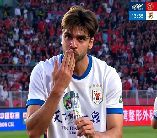 两场10球，81双杀辽宁！山东回勇向好，22岁中场悍将成最大惊喜