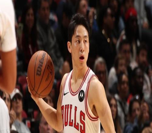 1米72河村勇辉征服FIBA却遭NBA退货，将在沈阳主场考验中国男篮
