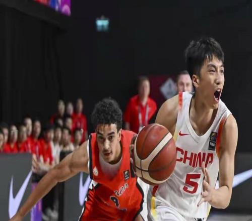张懿赵杰21分张宇辰20分世青赛中国U17男篮7887加拿大
