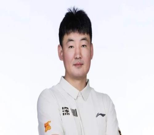 又换帅了！14年功勋老臣再次接棒，从队魂到主帅，或率队创造惊喜