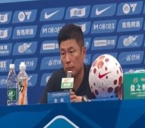 李国旭回应引援问题：球队需要+符合预算，按照此标准去引援