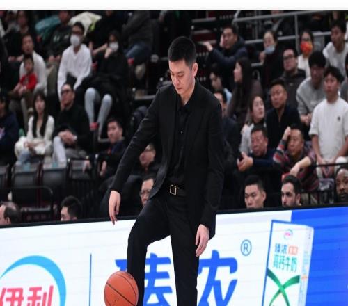 暗示被整下课杨鸣曝辽篮内幕：队员会故意输球我主动背锅