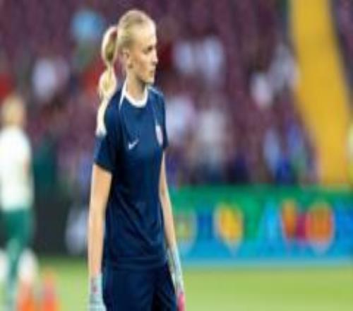 挪威女足国门加盟热刺：23岁门神带着18场零封登陆英女超