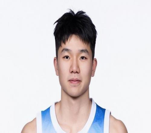 什么情况曝CBA状元大热门石奎未报名参加2026年选秀大会