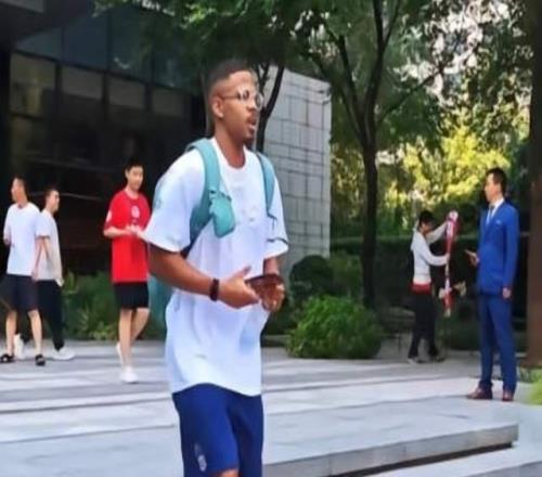 来了！中超官宣葡超队头号射手加盟：最近2年半身价暴涨10倍