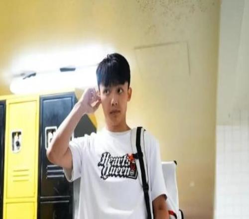 广东男篮休赛期速递！李炎哲基本敲定广东，徐杰特训遭遇拉伤，杜润旺报告恢复情况