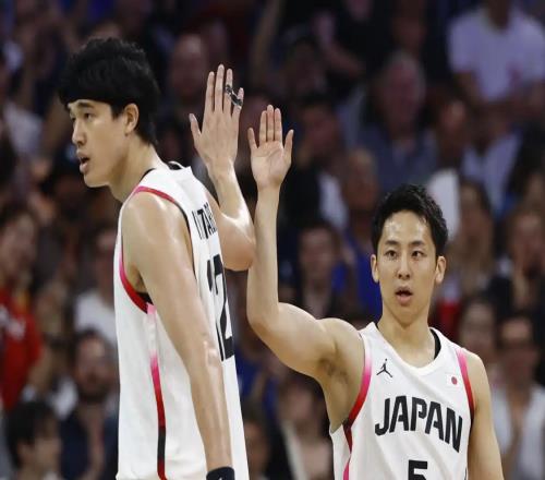渡边雄太直言没有八村河村也能赢，球迷：中国男篮敢在沈阳输球