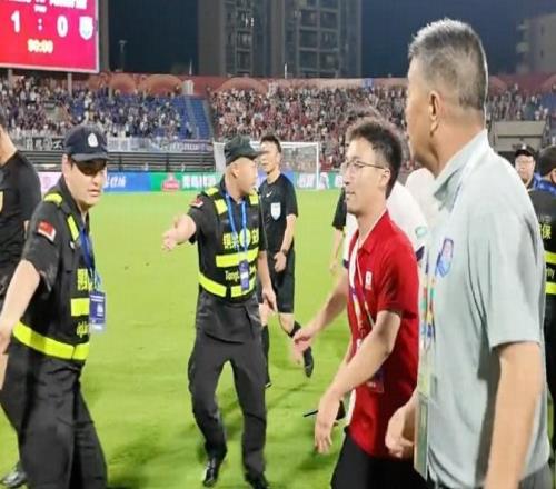 天津记者：世界杯裁判少有重大误判，中超裁判应保持基本公平