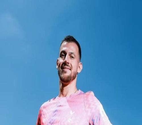 相似度如何热刺新赛季门将球衣与克罗地亚门将球衣设计相近