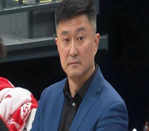 广东男篮休赛期引援清单出炉：胡金秋仅排第三，头号目标是他