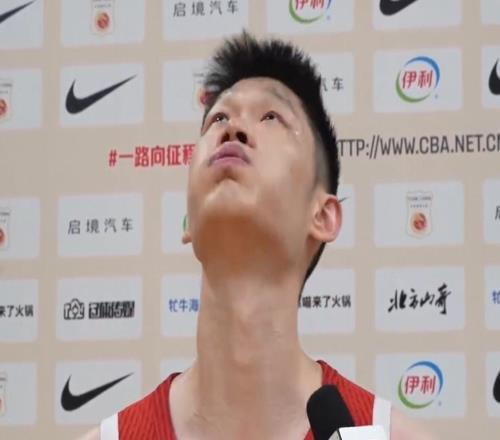 赛后哽咽，胡金秋：我能做的还是太少了，可能还是差了很多