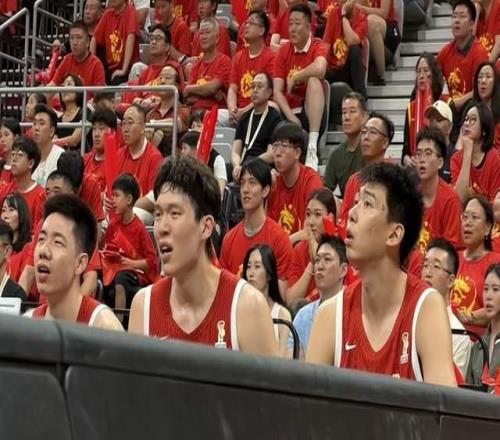 7投仅1中！你可是队长啊！辽篮核心迷失自我，愧对郭士强信任