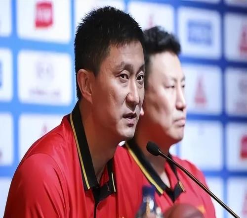 宏远速递！杜锋有望重返国家队，胡明轩深夜发声，徐杰最新伤情