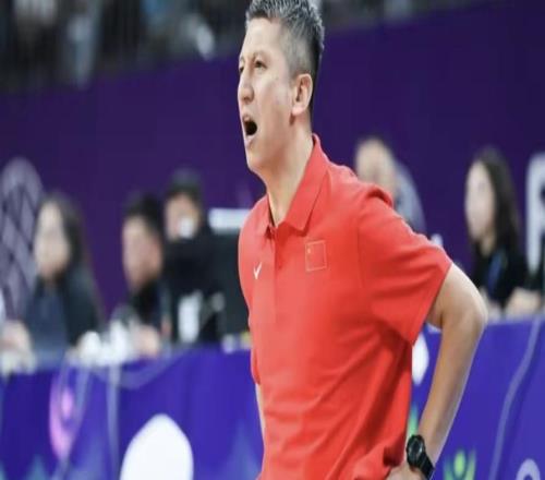 中国男篮19分惨败！却迎重大好消息，郭士强下课倒计时