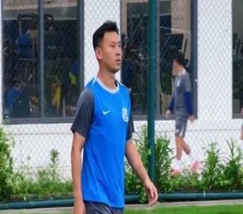 记者：2022年年初李松益就差点加盟申花，但因转会禁令告吹