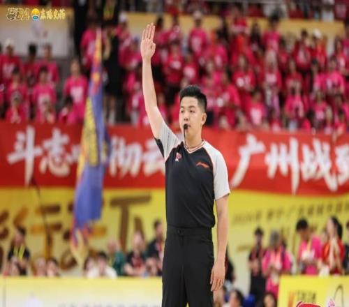 粤BA进入半决赛时刻，港澳国际级裁判助阵执裁