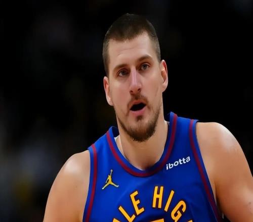 4年2.78亿直接拒签约基奇等明年5年3.595亿,刷新NBA历史第一合
