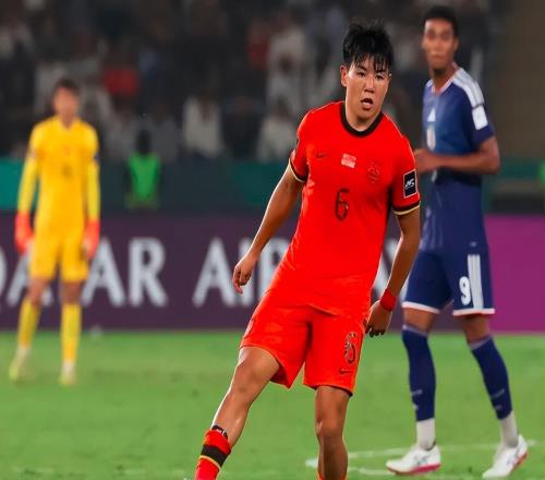夏窗转会传闻：曝国安或签U23国足队长，留洋半年后有望重返中超