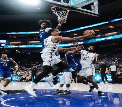 NBA夏联：勇士蓝队惨负篮网+3战全败狂输41分去年8号秀23+8