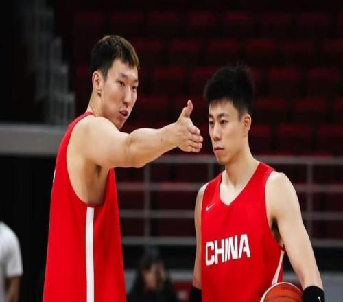 男篮世预赛后或大变动周琦胡明轩回归：郭士强还会带高诗岩吗
