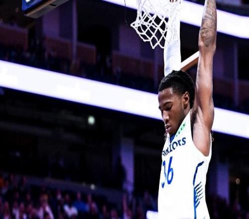 NBA夏联：首败！勇士金队最多落后30分输热火康韦尔26+5+4