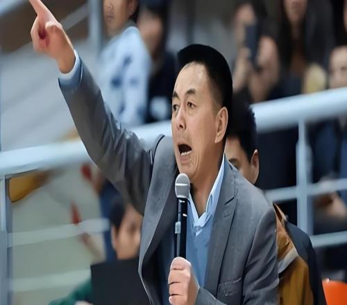 CBA升降级来了，同曦用短约洗牌阵容，给出民企球队的生存答案