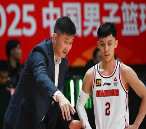 杜锋离队引发连锁反应，多队报价徐杰，杜润旺、焦泊乔可能离队
