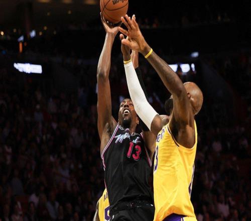 ESPN资深记者：热火队和骑士队是目前争夺勒布朗詹姆斯领跑者