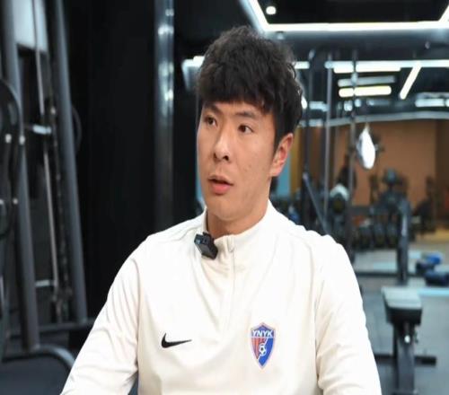 博主：云南玉昆中场张宇峰将加盟深圳新鹏城