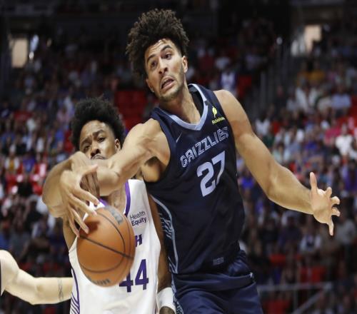 看了几场夏季联赛，更加确定杨瀚森再不拼，在NBA真没有未来了