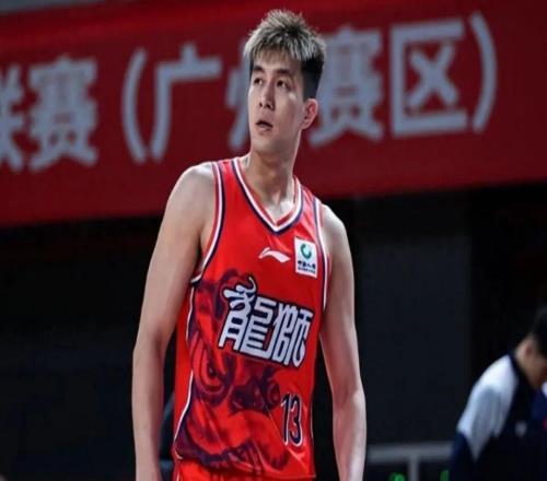 CBA：广州确定不续约郭艾伦但是支付康复费用，杨瀚森归队备战夏联，徐杰结束特训回国，天津官宣新主帅