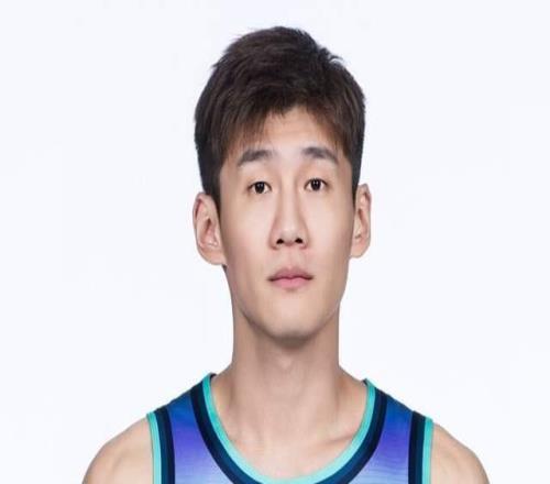 妥了！王俊杰加盟山西，补齐短板，联手原帅，新赛季有望冲总冠军