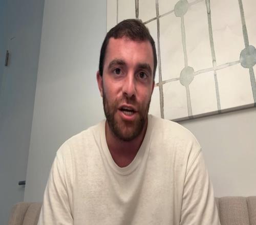 罗马诺：莱奥被推荐给了热刺，但热刺没表现出很高的热情