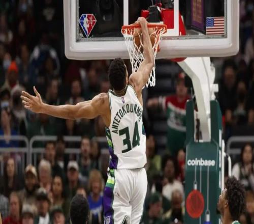 盘点NBA历史7大实战扣将，乔丹上榜，詹姆斯入前3，第1无悬念