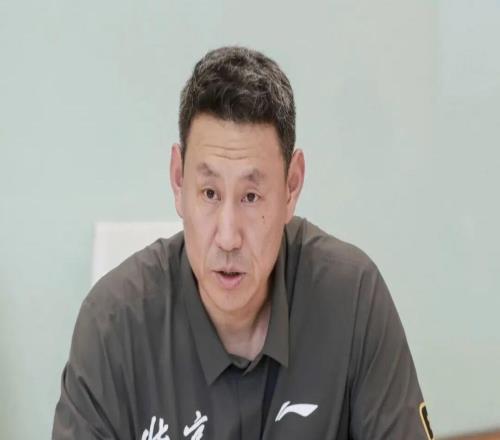 CBA动态更新！上海男篮回应怀特塞德兴奋剂事件，北京男篮欲上诉要说法，李楠现身夏季联赛挑选外援，杨瀚森夏联首秀出色