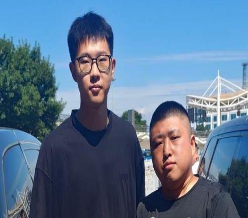 想翻身广厦夺冠功臣落地太原，CBA黑马连补2强援，连主帅也换了