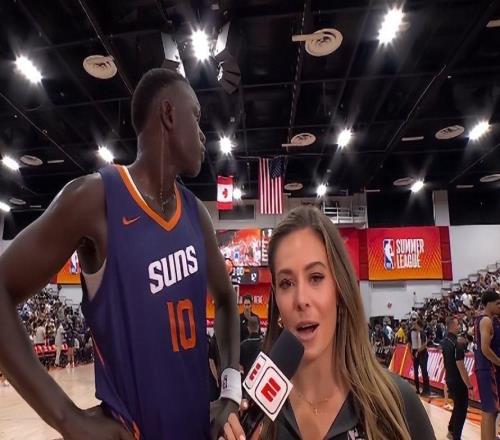连扣杨瀚森和NBA老兵！狂轰15+15且0失误，美媒：马威该让位了！