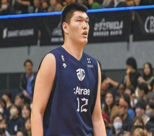 不打了！退出CBA！又一中国球员加盟日本联赛