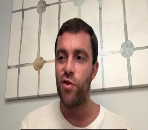 罗马诺：蒂勒曼斯全盘接受曼联给出的个人待遇，他是儿魔梦