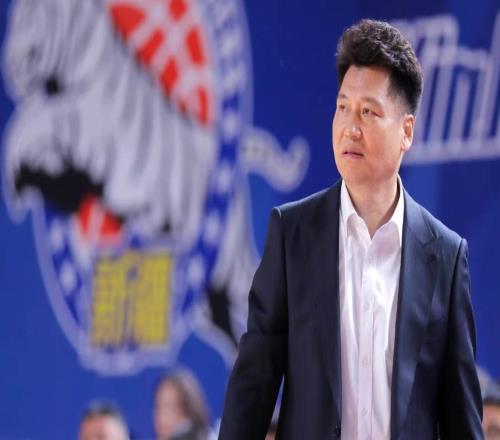 官宣了！姜正秀确定成为主教练，新赛季压力巨大！