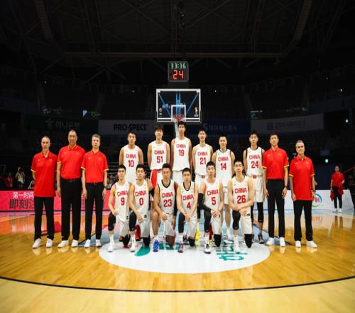 中国男篮结束放假再集训！杨瀚森病倒仍在列，郭士强能否有变化