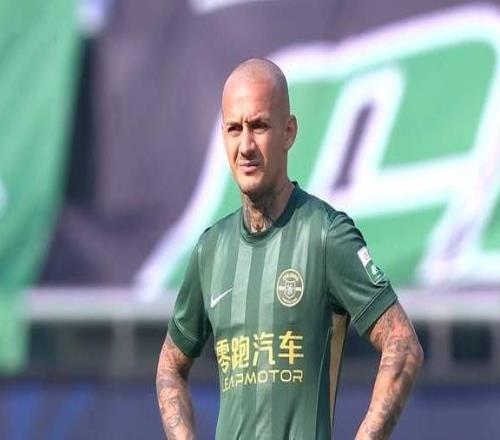 CCTV5直播重庆VS浙江，刘建业五后卫限制王钰栋+米神，李镇全缺阵