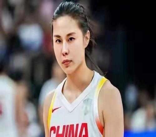 中国U17女篮锁定世界杯16强：年轻一代未来大有可期