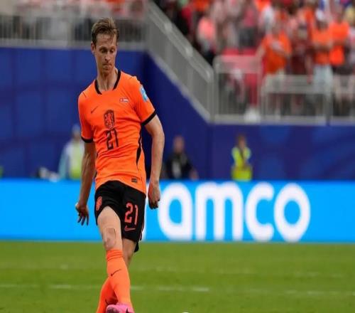 世体：巴塞罗那将从7月28日起因弗朗基德容伤缺获FIFA赔偿