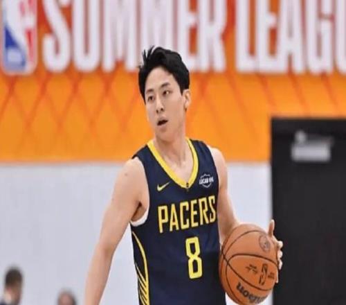三分球10投1中！“亚洲之光”铁出天际，还能打NBA吗