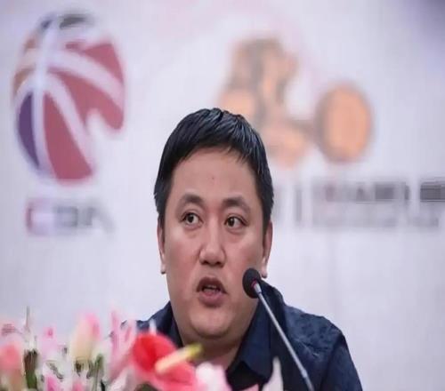 绝境留人！广厦俱乐部陷经营困境，多名球员离队，唯独坚守朱俊龙